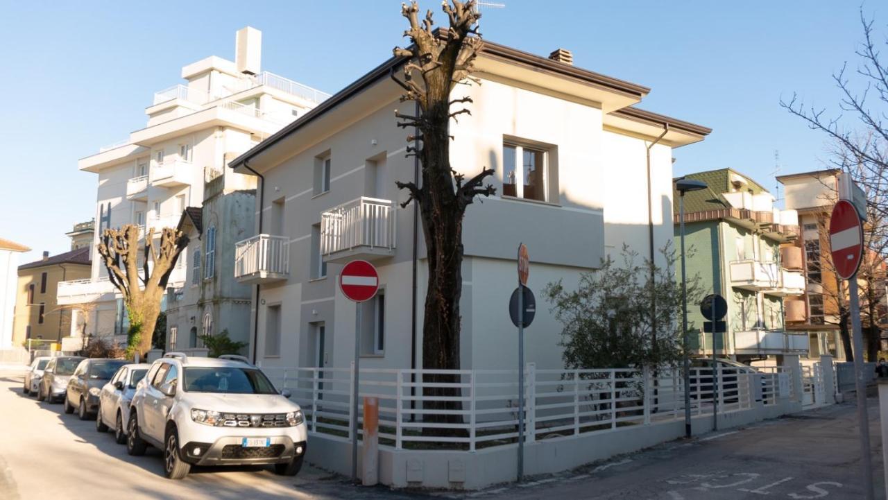 Apartmán Villino Cavour Rimini Exteriér fotografie